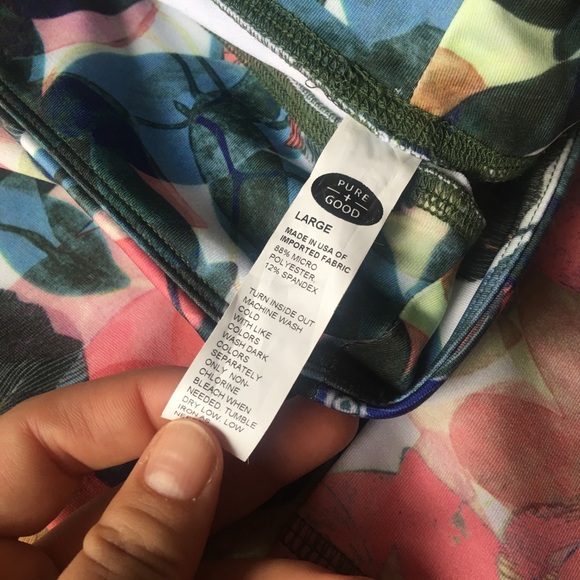 *SOLD* Anthropologie Pure + Good floral leggings - Picture 8 of 8